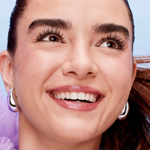BADgal Bounce  FULLER volumizing mascara - Image 3