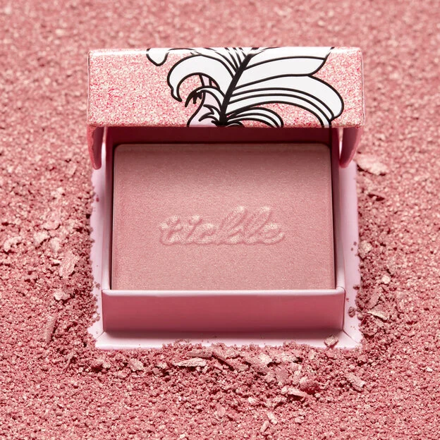 Benefit tickle powder highlighter - Image 3