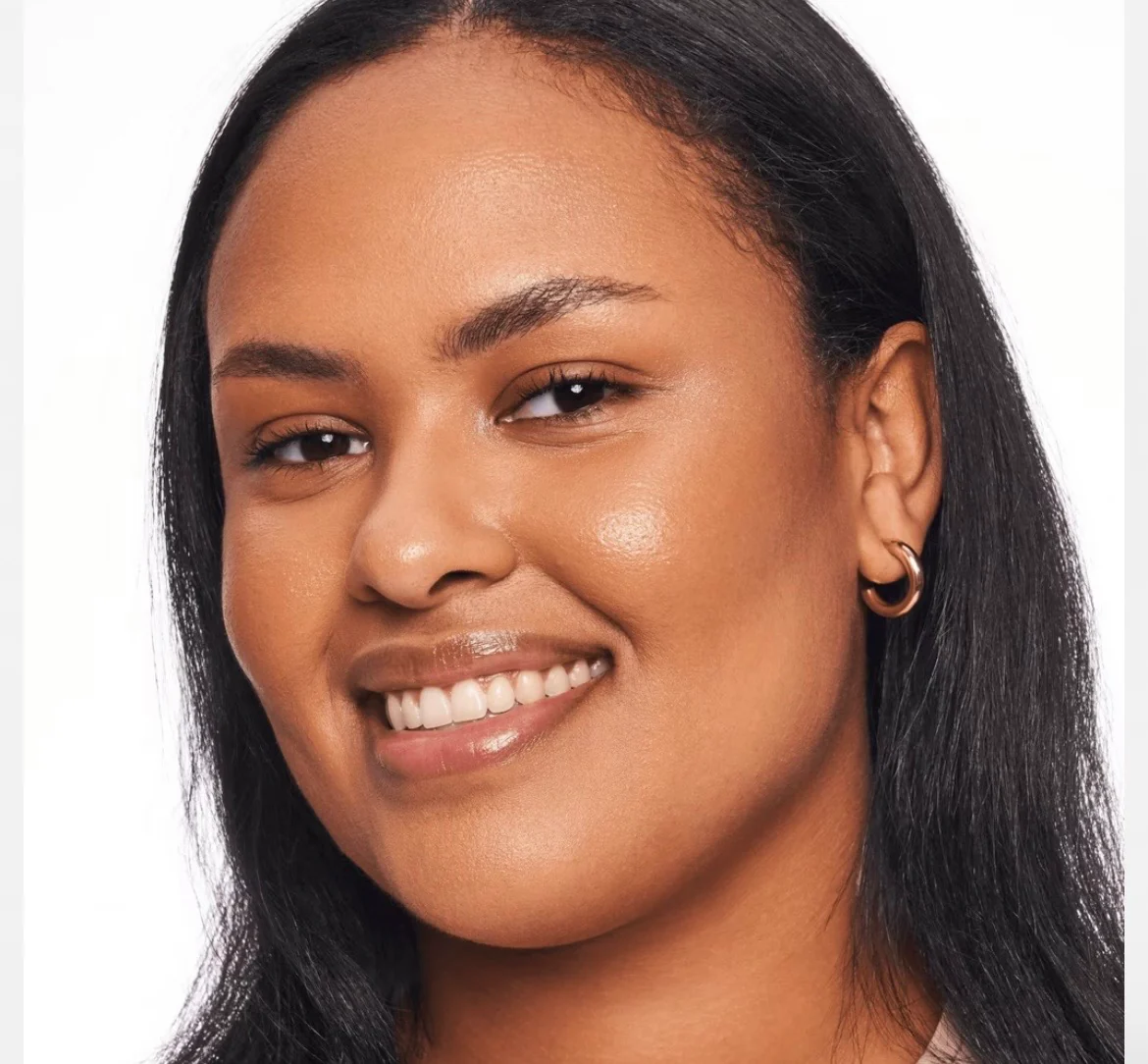 Catrice More Than Glow Highlighter - Image 3
