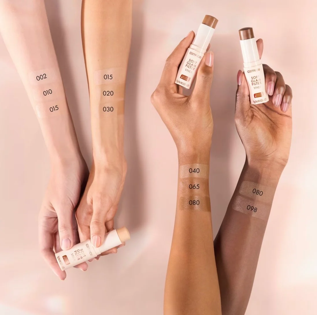 Catrice Soft Glam Filter Stick - Image 4