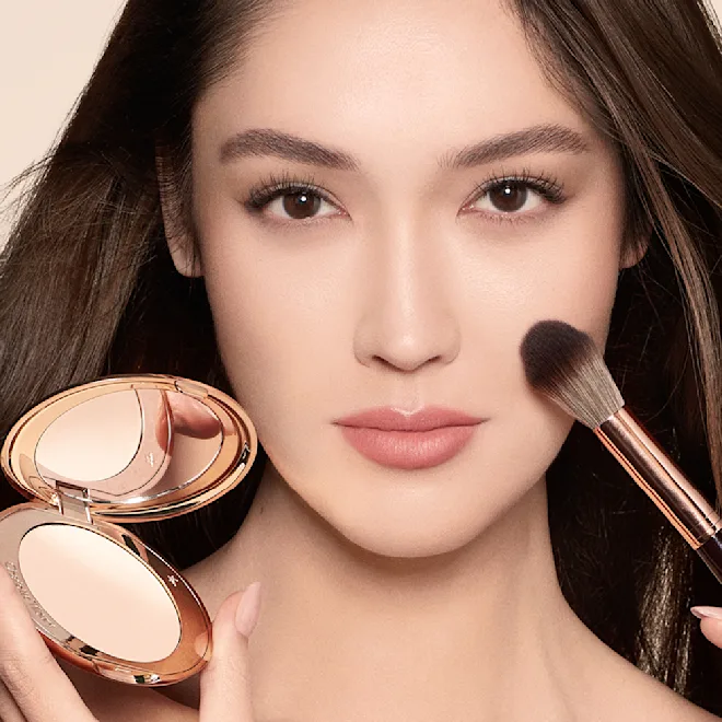Charlotte Tilbury Airbrush Flawless Finish Powder (Sample Size) - Image 6