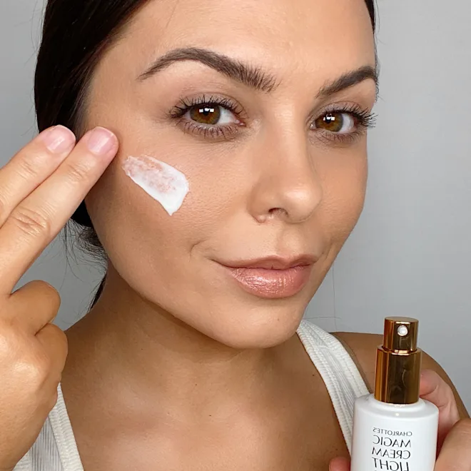 CHARLOTTE TILBURY CHARLOTTE'S MAGIC CREAM LIGHT TRAVEL - Image 3