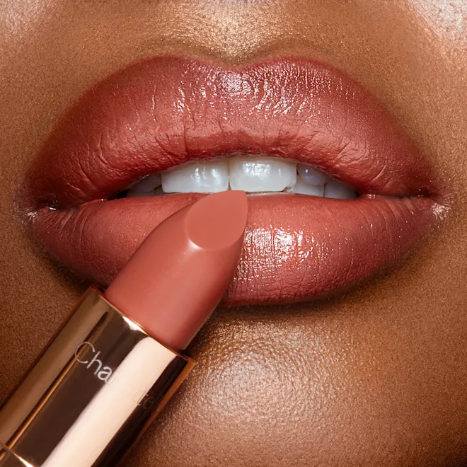 CHARLOTTE TILBURY K.I.S.S.I.N.G - Image 3