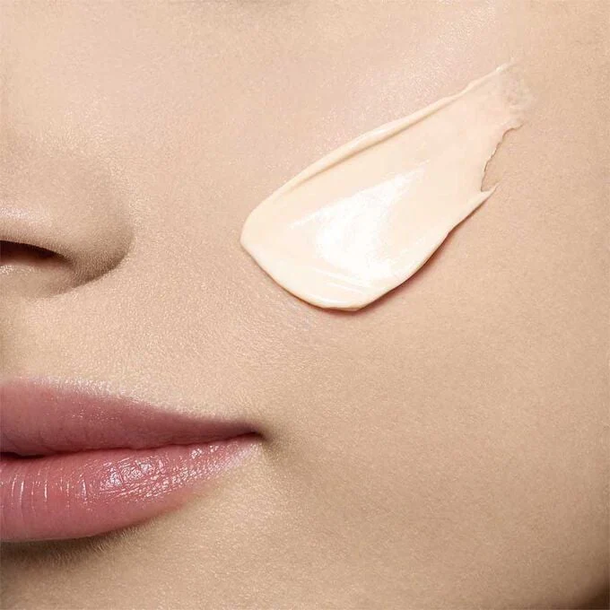 Clarins Extra Firming Day Rich Cream For Dry Skin - Image 4