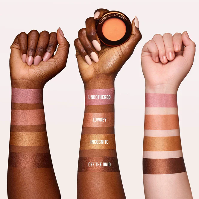Danessa Myricks Yummy Skin Blurring Balm Powder Lowlighter - Image 3