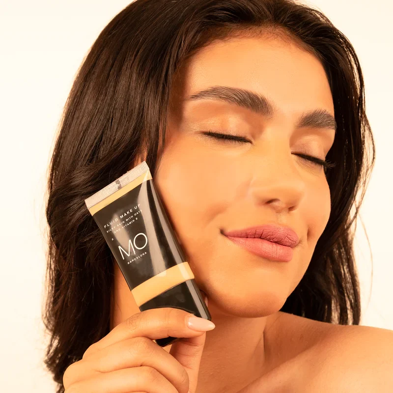 Mo Fluid Makeup - Image 5