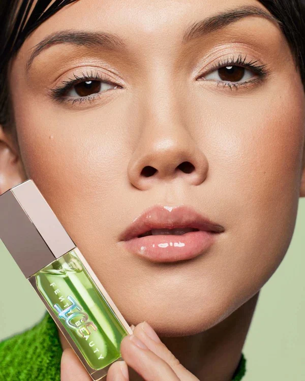 Fenty beauty Gloss Bomb Ice Cooling Lip Luminizer - Image 13