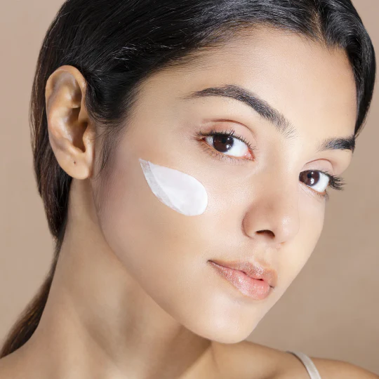 ISNTREE Hyaluronic Acid Watery Sun Gel SPF50+ PA++++ Mini - Image 2