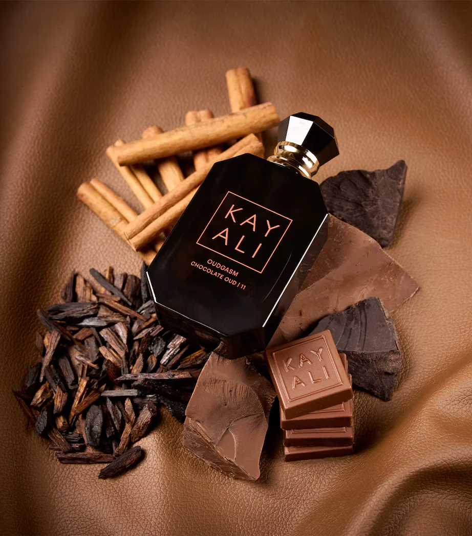 KAYALI
Oudgasm Chocolate Oud | 11 Eau de Parfum - Image 4