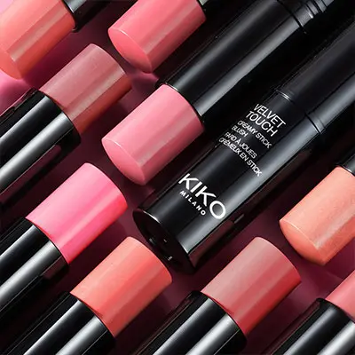 KIKO velvet touch creamy stick blush - Image 3