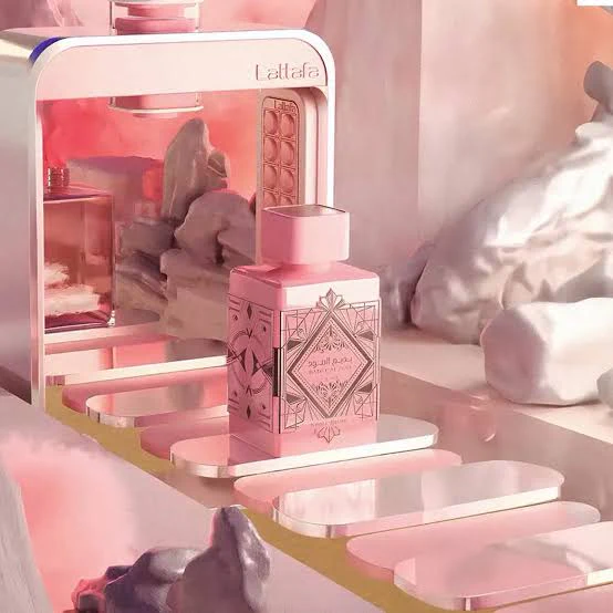 Lattafa Bade'e Al Oud Noble Blush Eau de Parfum - Image 4