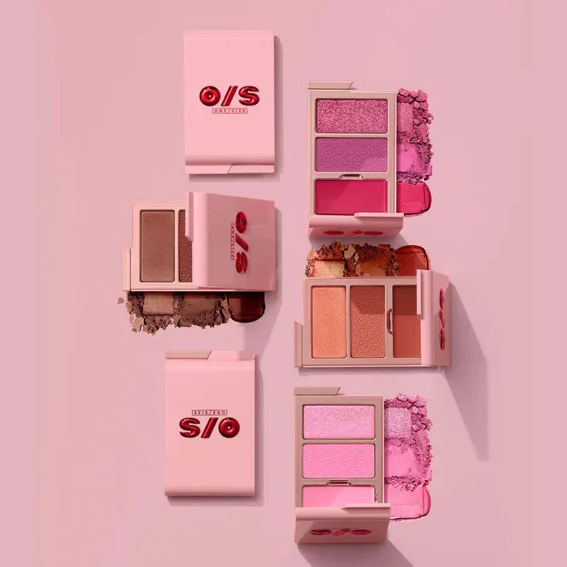 ONE/SIZE Cheek Clapper 3D Blush Trio Palette - Image 5