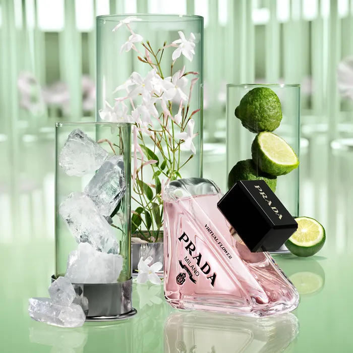 Prada Paradoxe Virtual Flower Eau de Parfum - Image 5