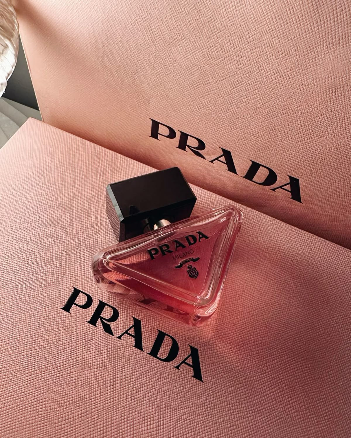Prada Paradoxe Eau de Parfum (EDP) 90ml - Image 6