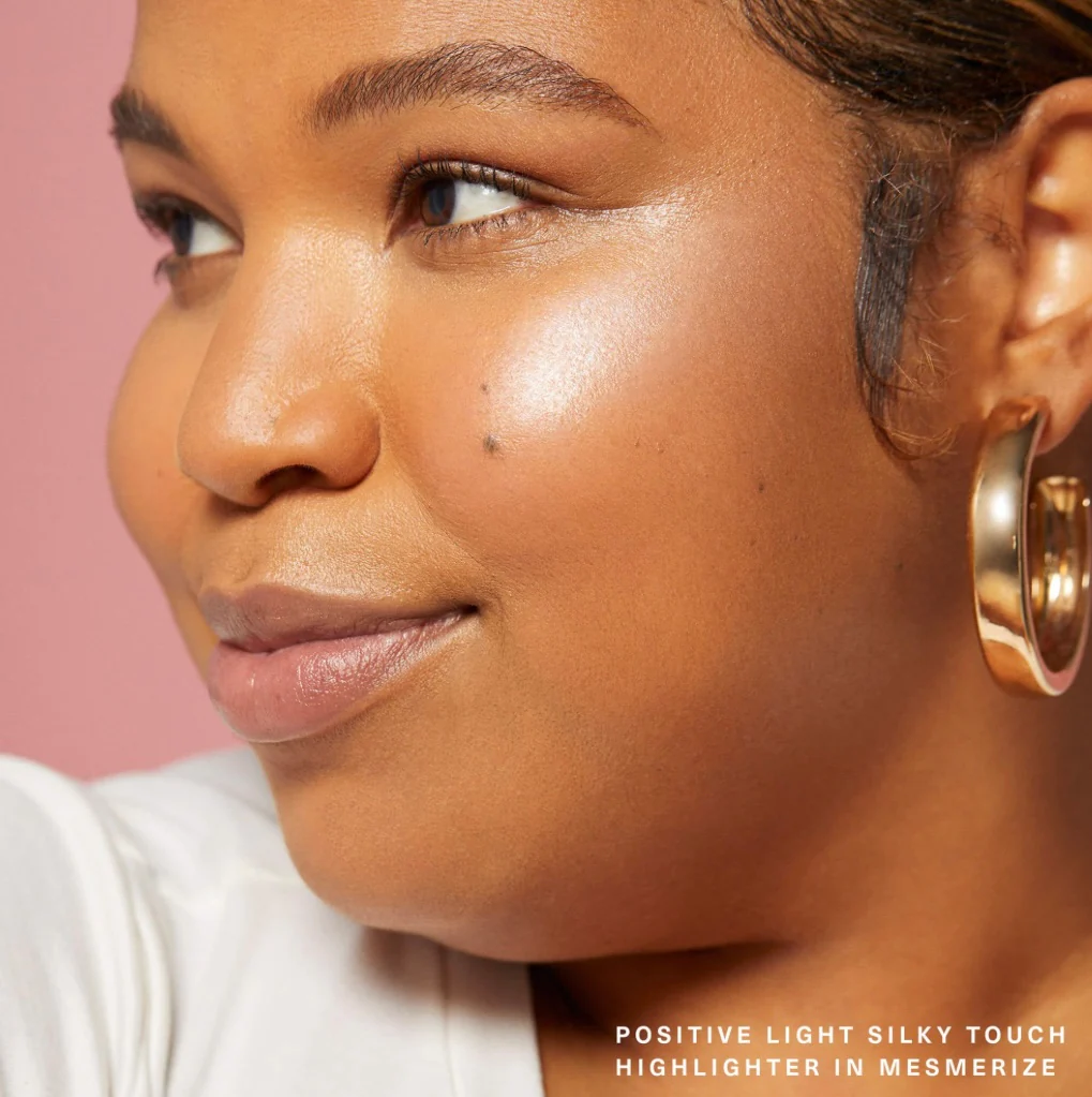Rare Beauty - Positive Light Silky Touch Highlighter - Image 10