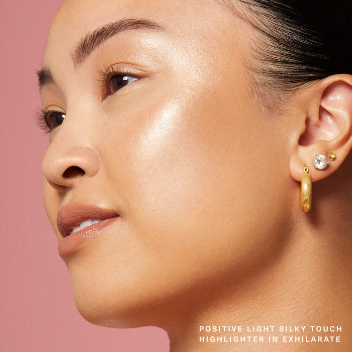Rare Beauty - Positive Light Silky Touch Highlighter - Image 3
