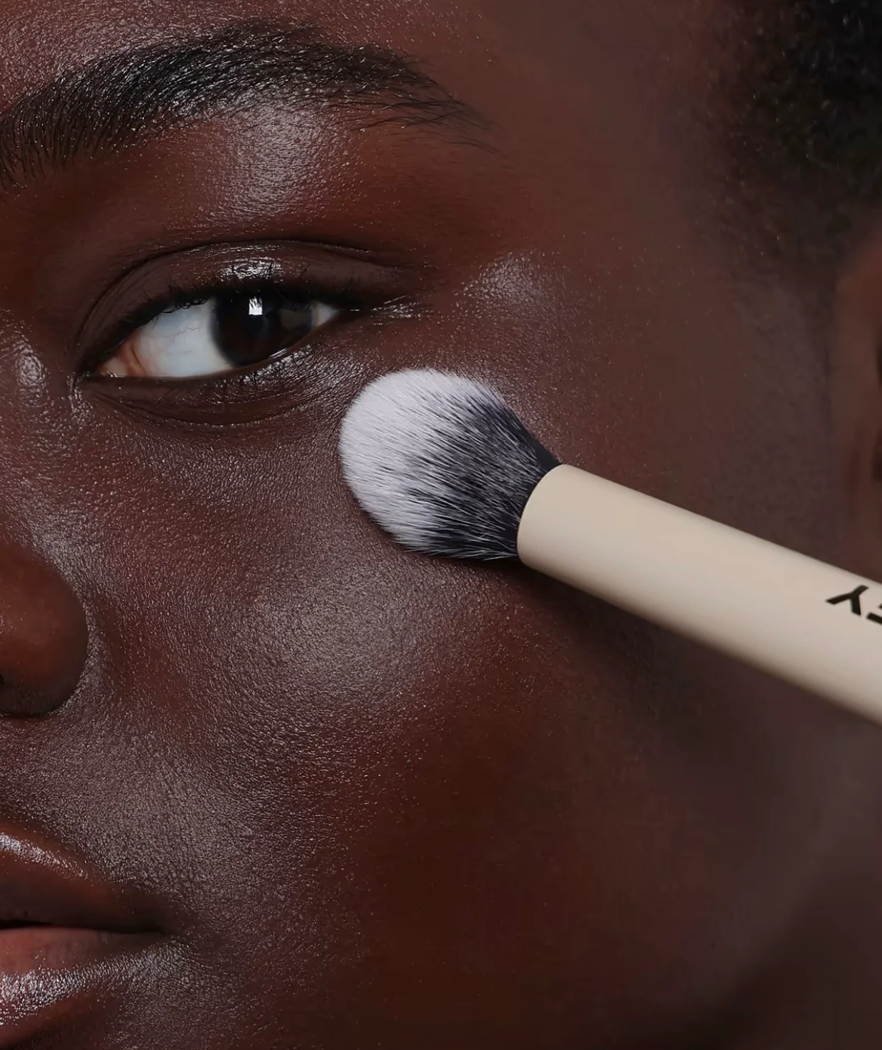 REFY COMPLEXION BRUSH - Image 4