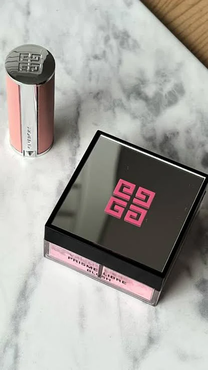 Givenchy Le Look Perfecto (The Prisme Libre Blush & Perfecto Mini Lip Balm) - Image 5