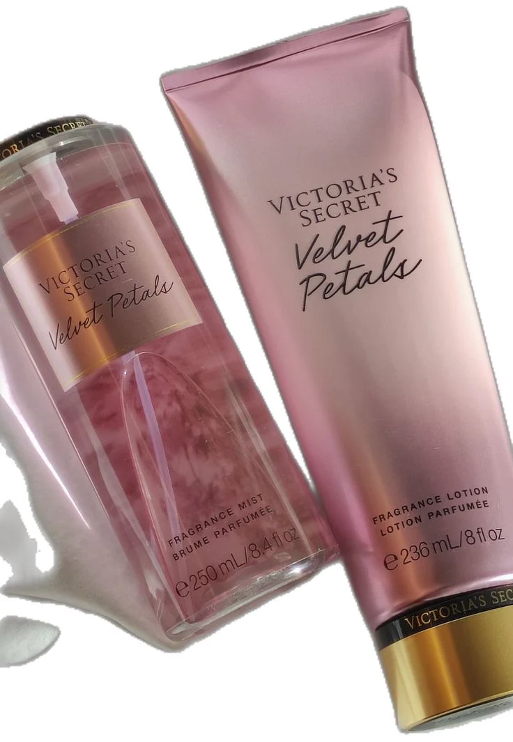 Victoria’s Secret Velvet Petals Body Mist - 250 ml - Image 2