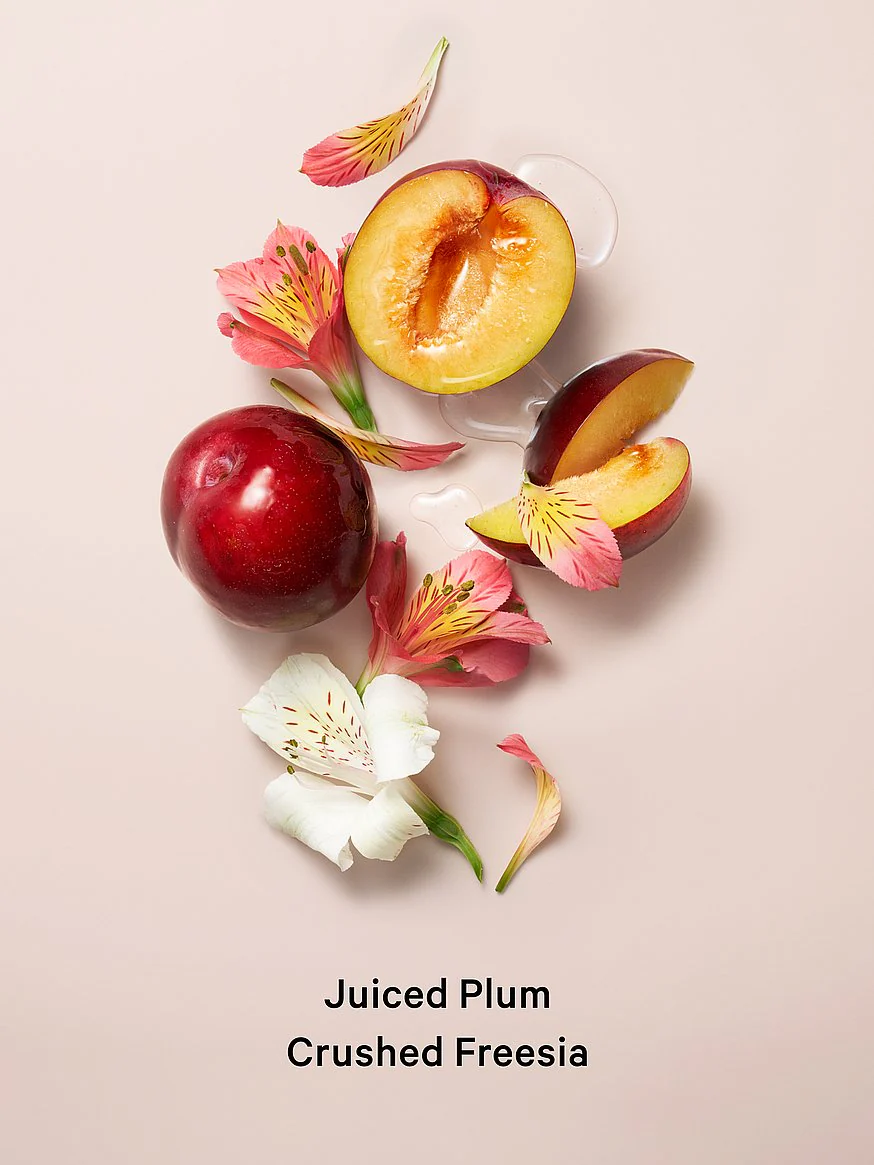 Victoria's Secret Pure Seduction Shimmer Fragrance Mist - Image 2